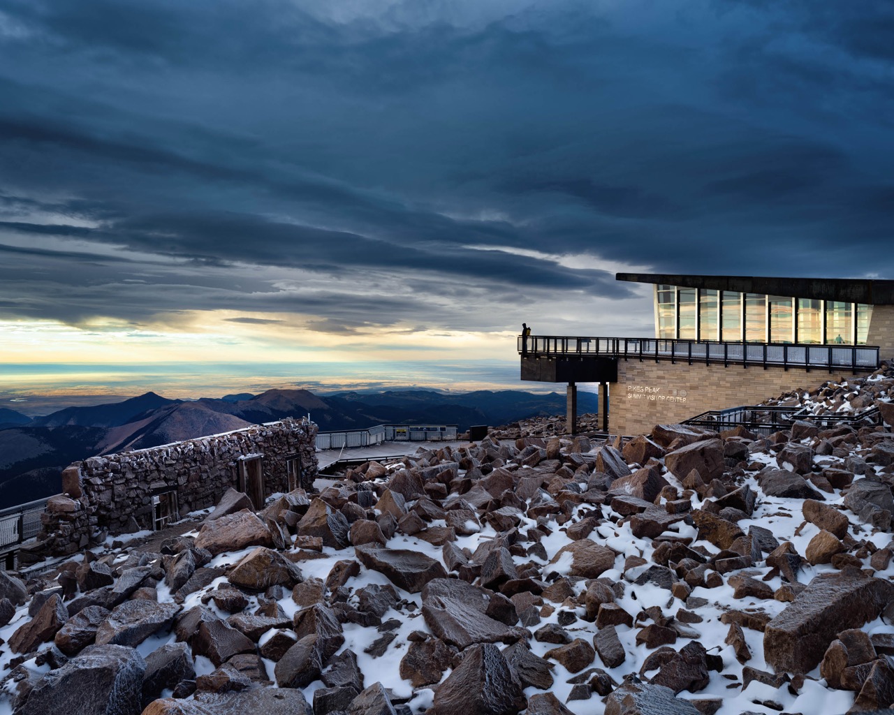 Pikes Peak Summit Visitor Center